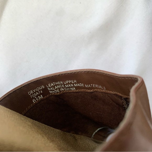 Naturalizer Leather Sandals - Picture 7 of 7